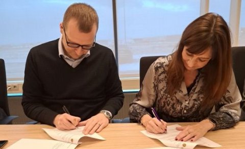 Arnar Már Elíasson forstjóri Byggðastofnunar og Hólmfríður Sveinsdóttir 
rektor Háskólans á Hólum v&hellip;